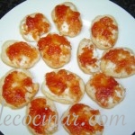 TOSTADAS CON QUESO DE CABRA Y TOMATE
