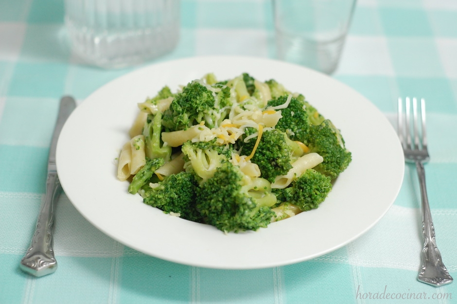 Brócoli con pasta para tupper