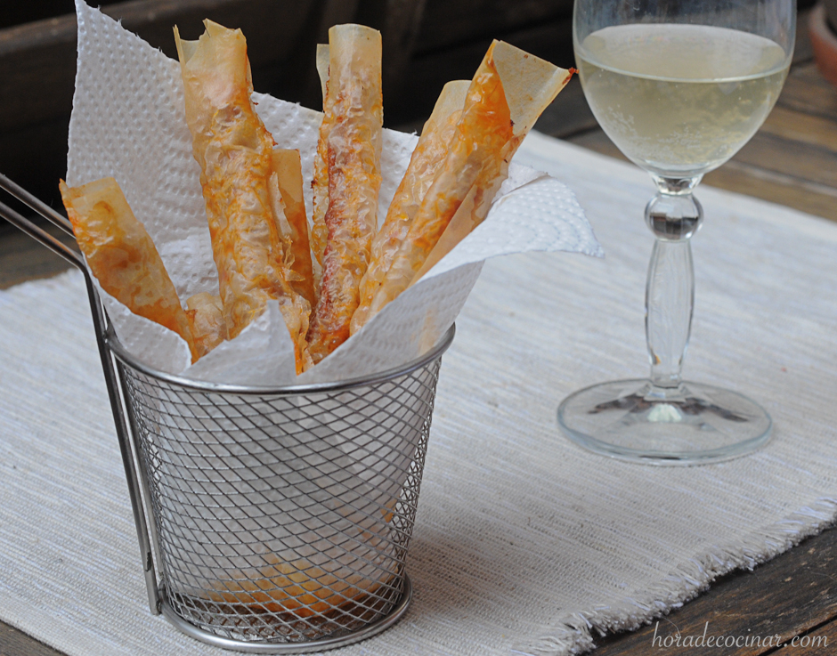 Aperitivo de chorizo en masa filo